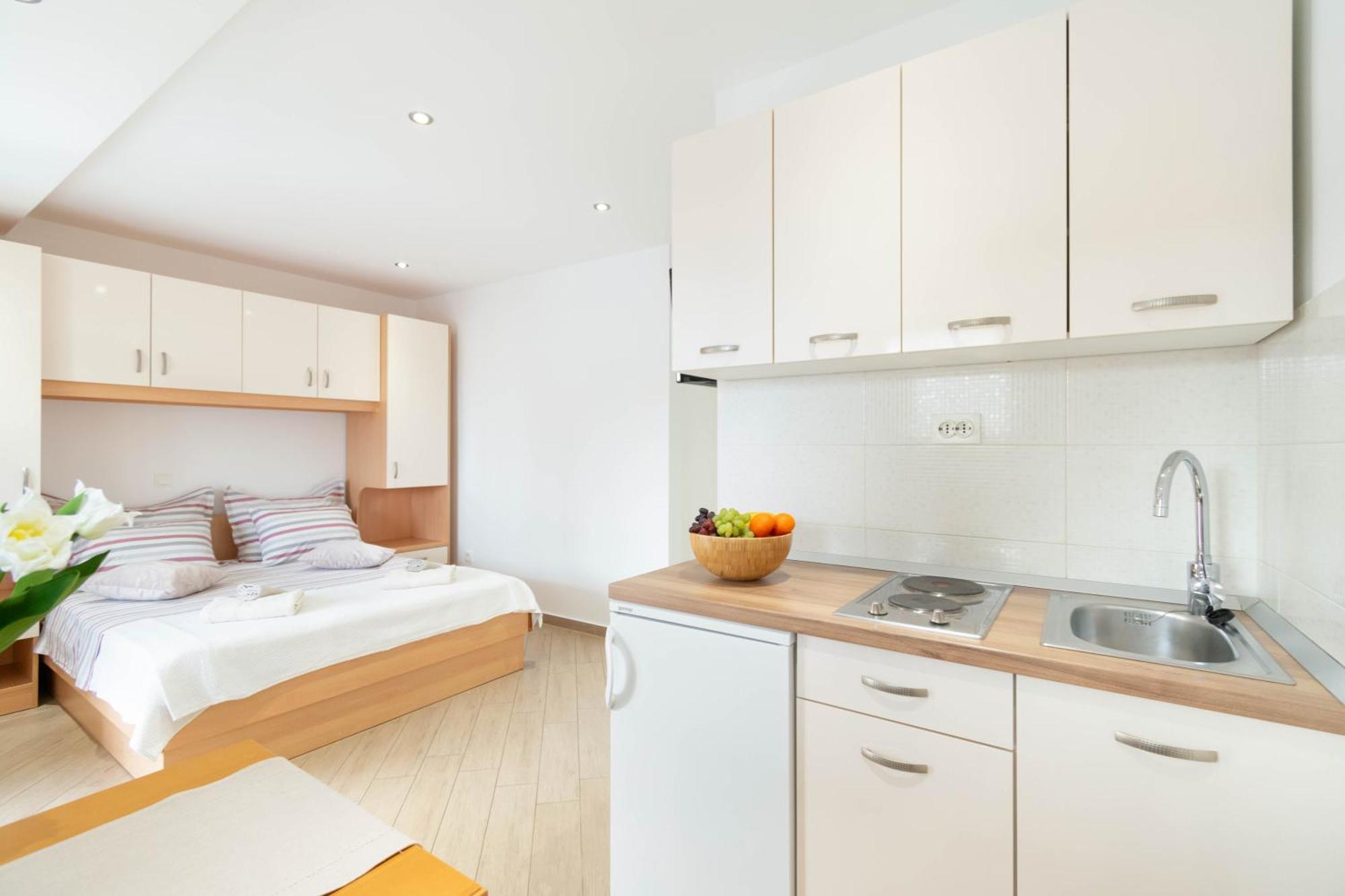 Apartment Dora